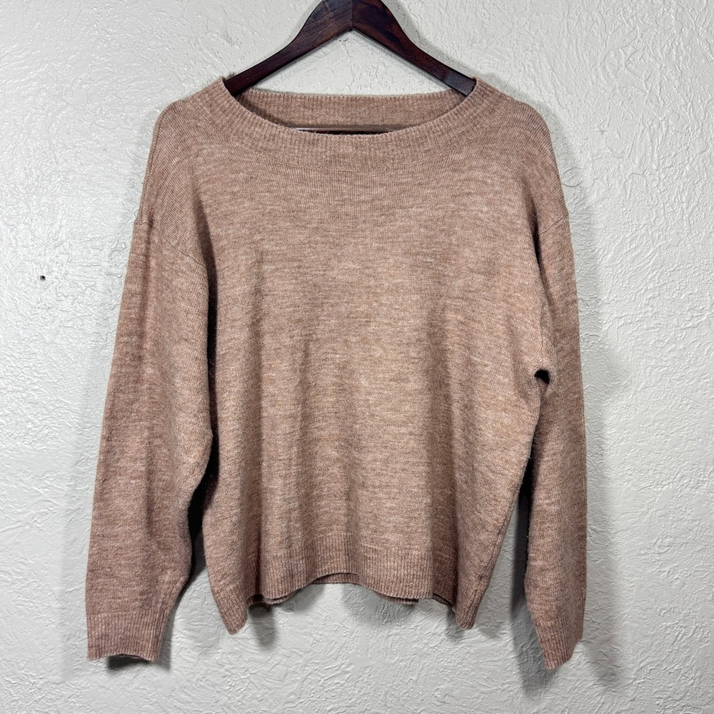 Woolen Bloom Sweater Lg Pullover Tan Old Money Minimalist Quiet Luxury Neutral‎